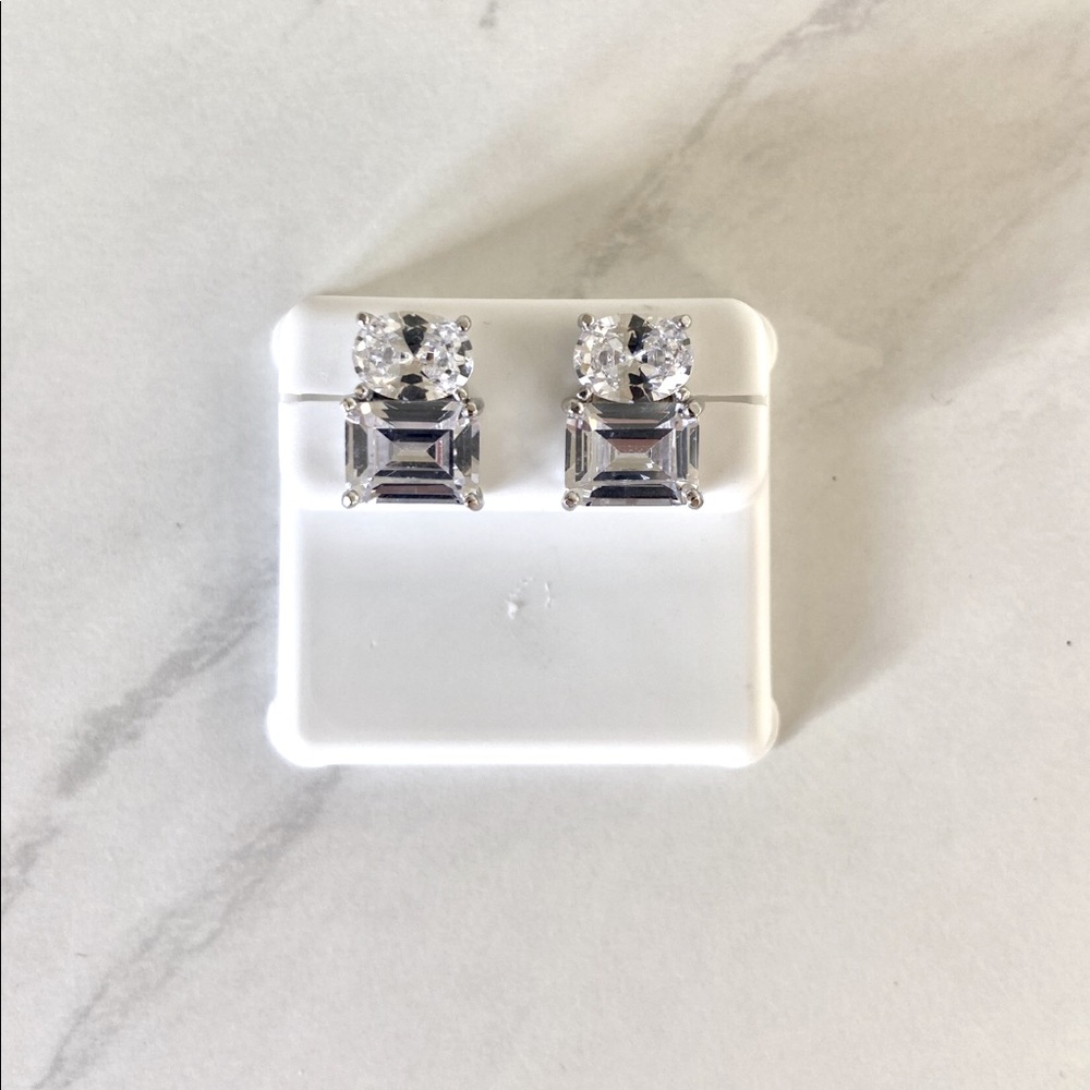 Oval-Emerald Cut Stud